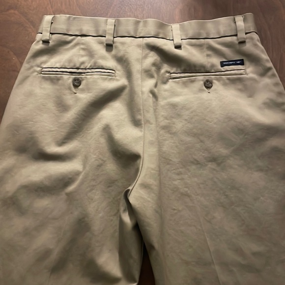 Dockers - Ultimate Chinos, Straight Fit - Picture 1 of 6